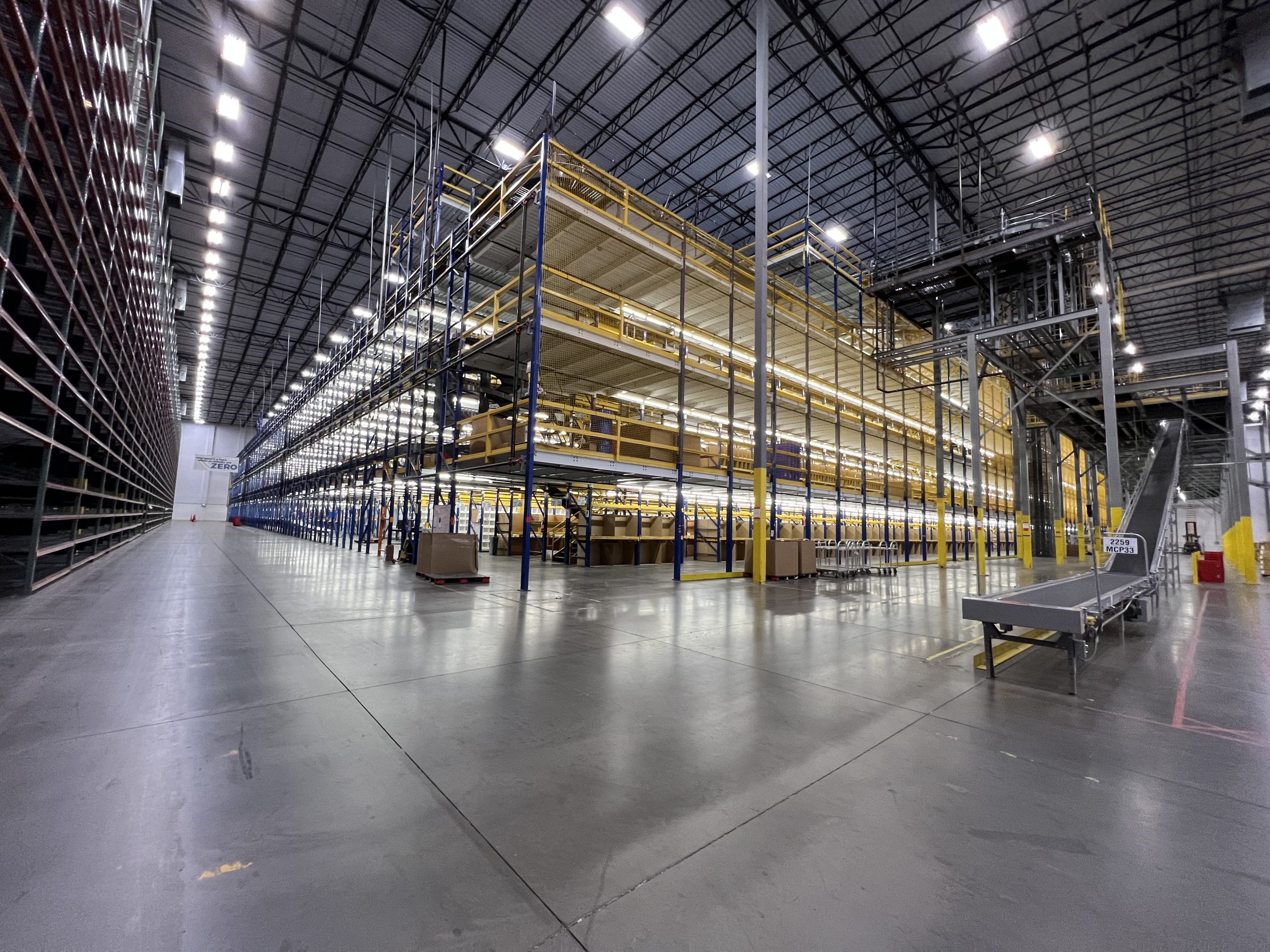 Essential Safety Tips for Operating Heavy-Duty Material Handling Equipment